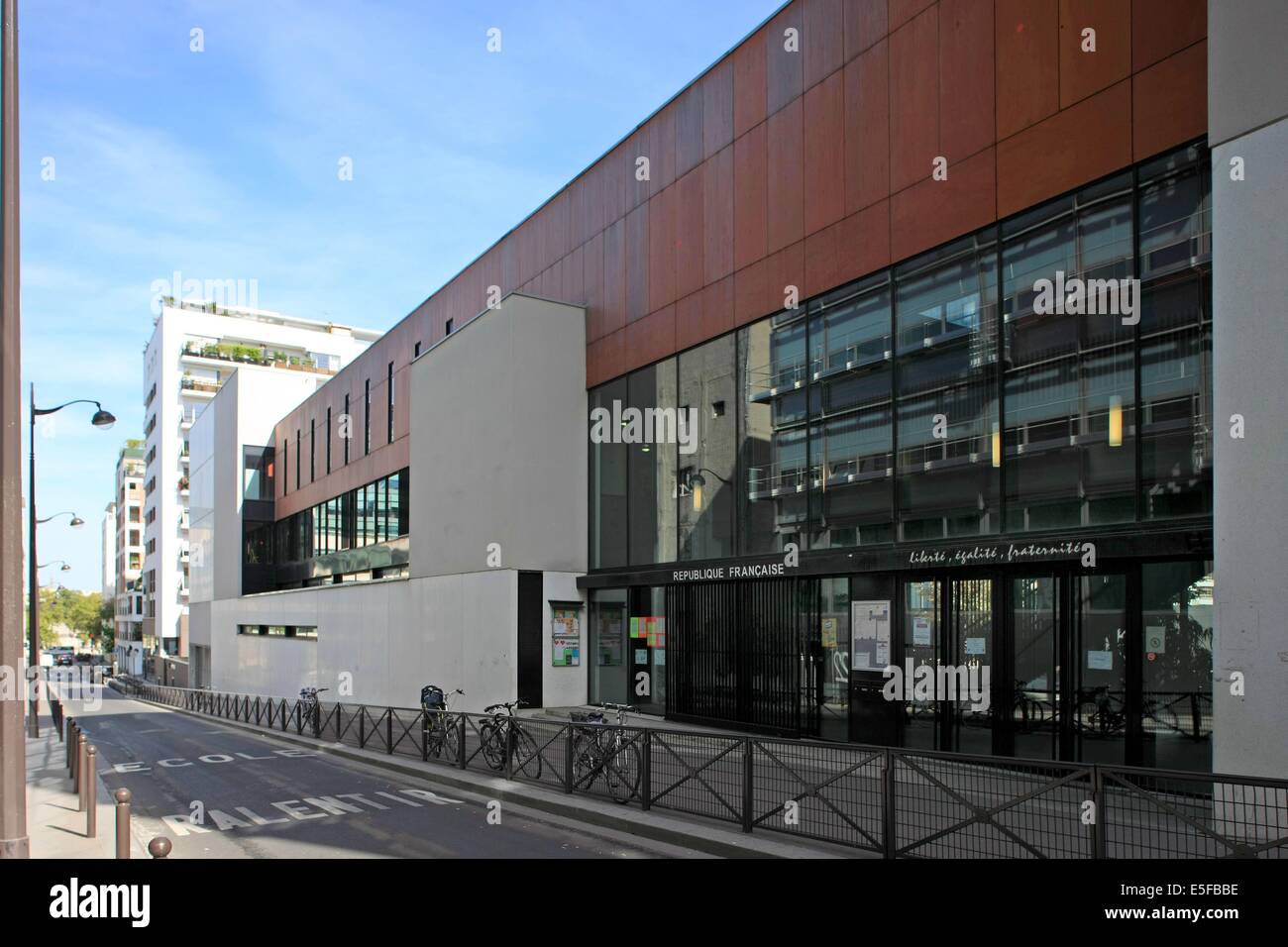 France, ile de france, paris, 13e arrondissement, zac paris rive gauche, rue primo levi, groupe