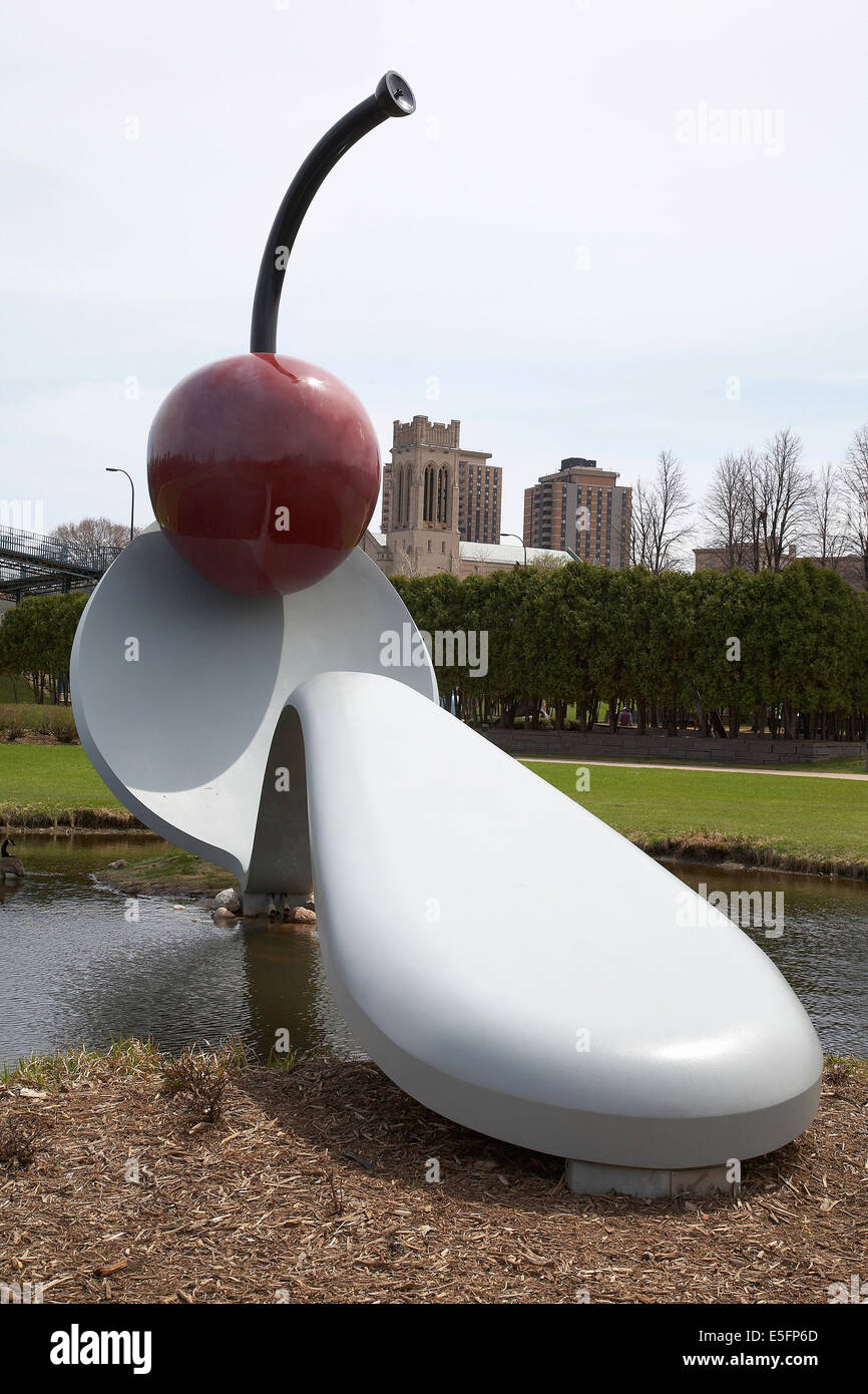 The Spoonbridge and cherry at  Minneapolis sculpture garden, Walker art center, Minnesota USA. Stock Photo