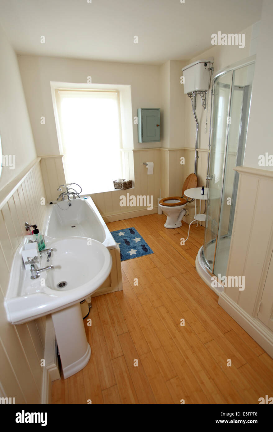 light airy bathroom in a traditional British cottage Stock Photo Alamy