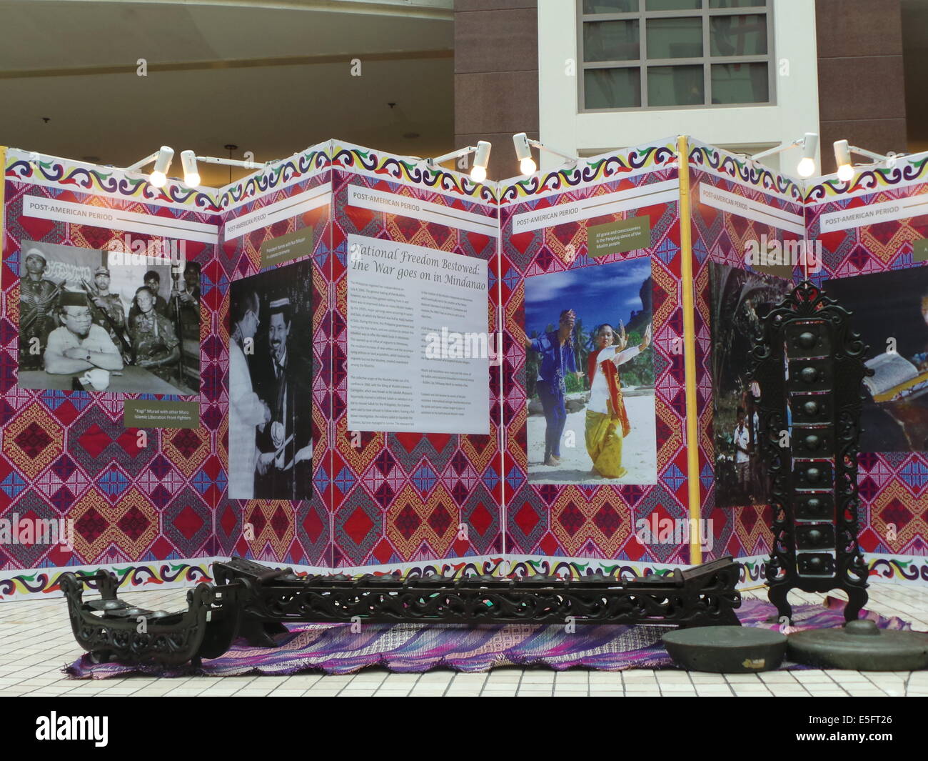 Gallery time-lining the 'peace struggles' of Muslims in war-torn Mindanao during the Eid'l Fitr Festival in Newport Mall in Pasay City, which showcases Muslim culture and tradition in the Philippines. © Sherbien Dacalanio/Pacific Press/Alamy Live News Stock Photo