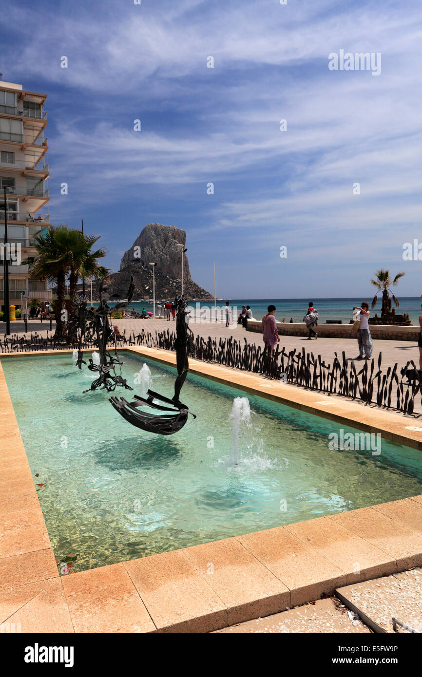 Water Fountains, Playa Arenal Bol, coastal town of Calpe, Mediterranean  Sea, Costa Blanca, Spain, Europe Stock Photo - Alamy