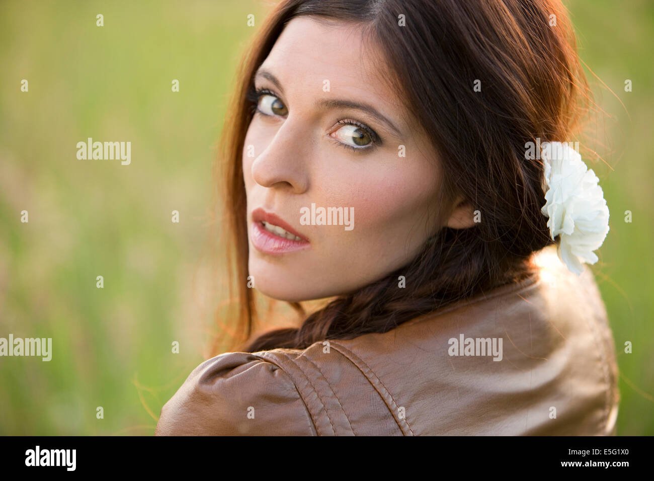 Brunette woman long hair hi-res stock photography and images - Alamy