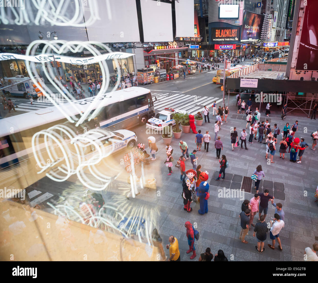 Sanrio Times Square (Now Closed) - Theater District - New York, NY