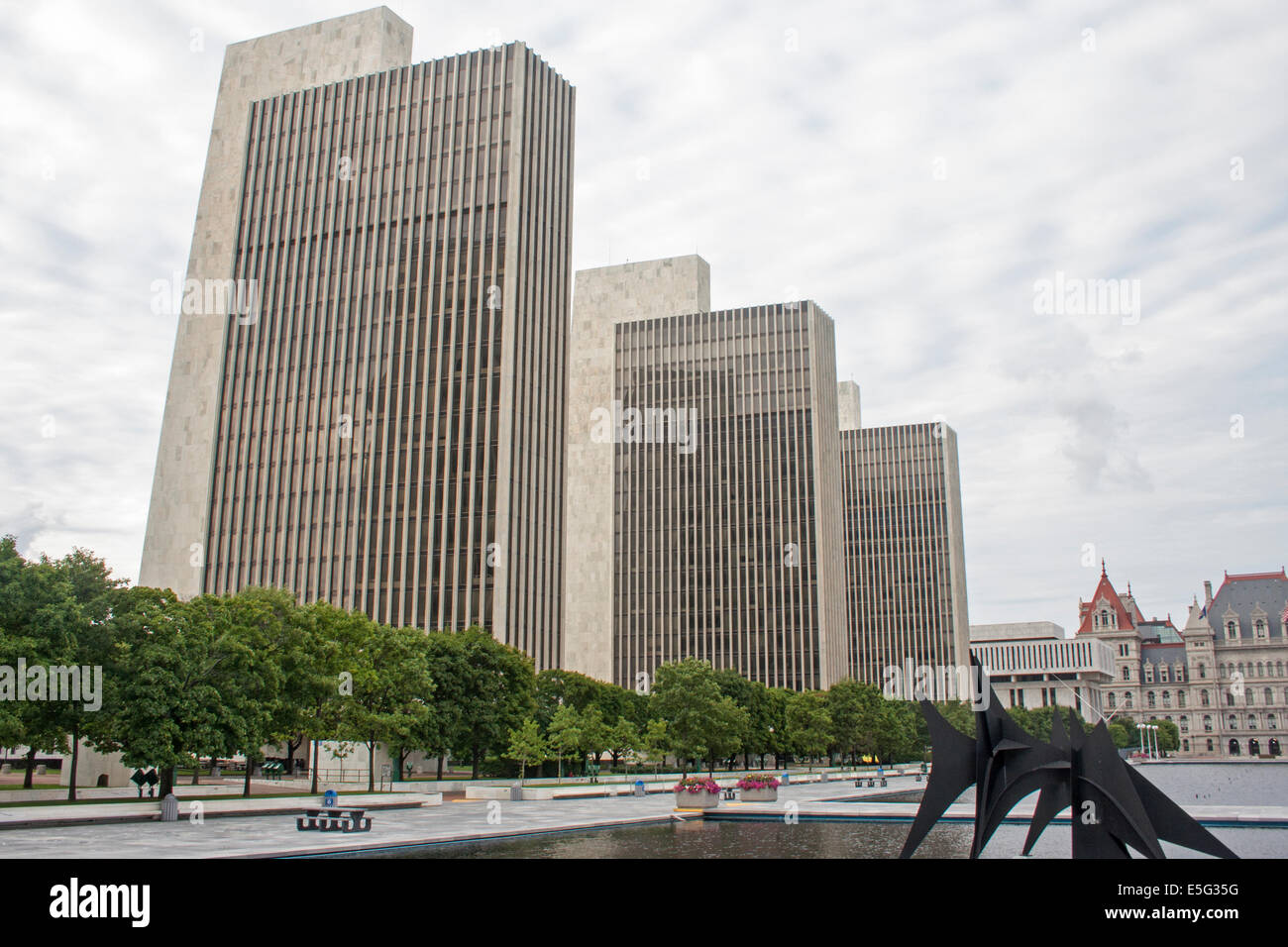 Agency buildings empire state plaza hi-res stock photography and images ...