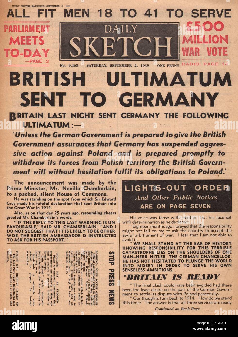 1939 Daily Sketch front page reporting Britain sends ultimatum to Germany and promises to stand by Poland Stock Photo