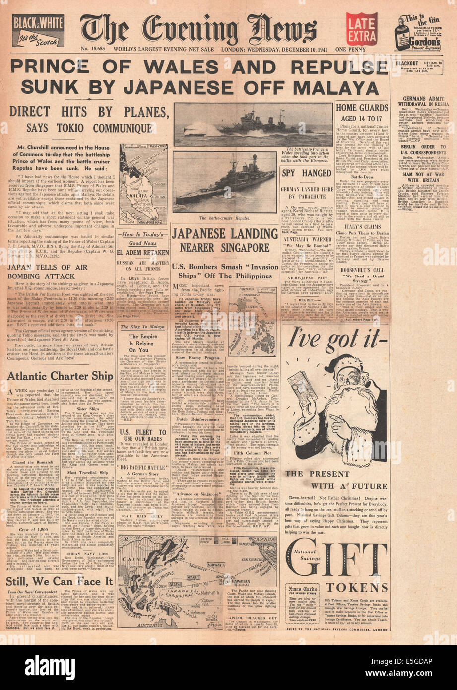 1941 Evening News (London) front page reporting Japanese sink HMS Repulse and HMS Prince of Wales Stock Photo