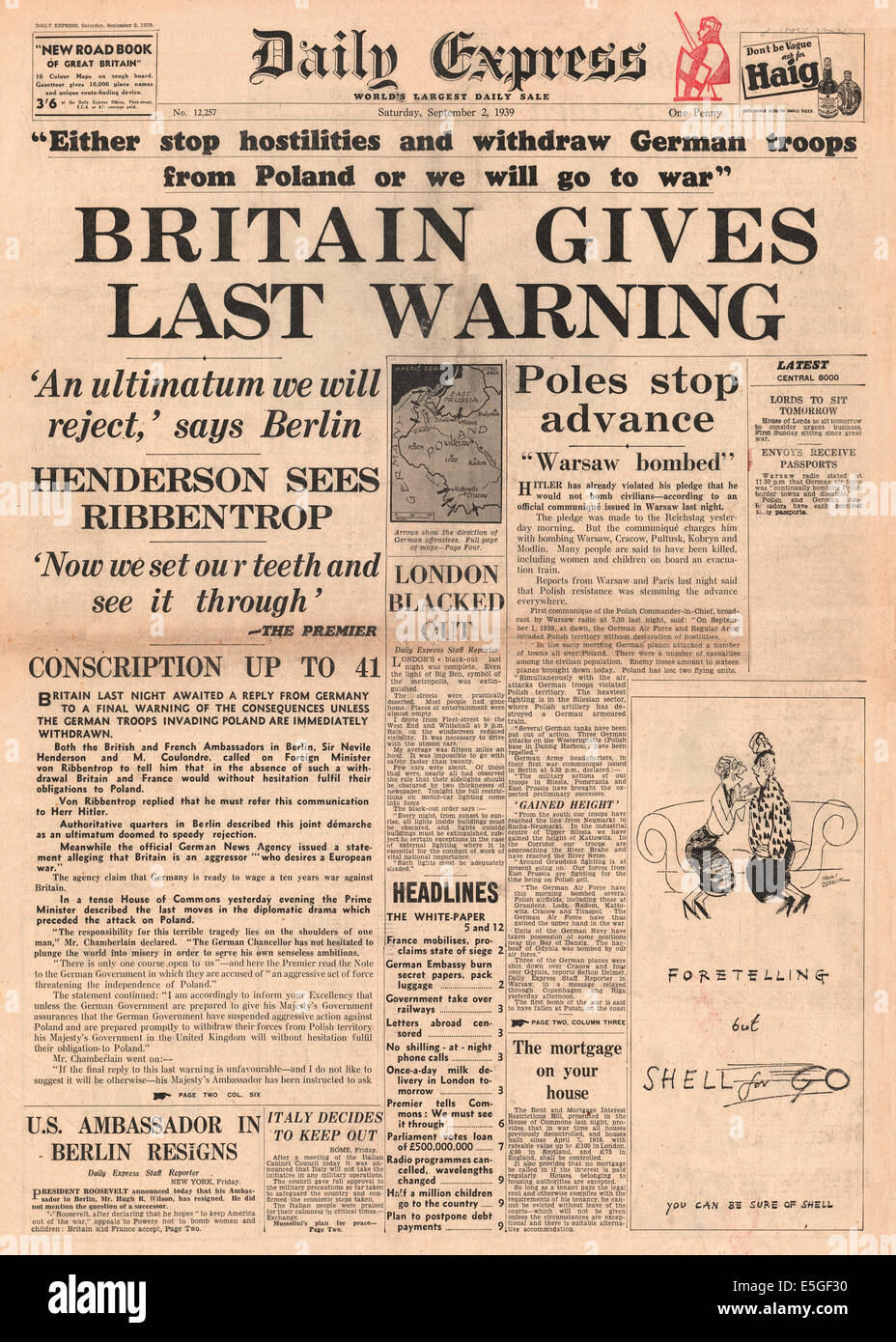 1939 Daily Express front page reporting British ultimatum for Germany to withdraw its troops from Poland Stock Photo