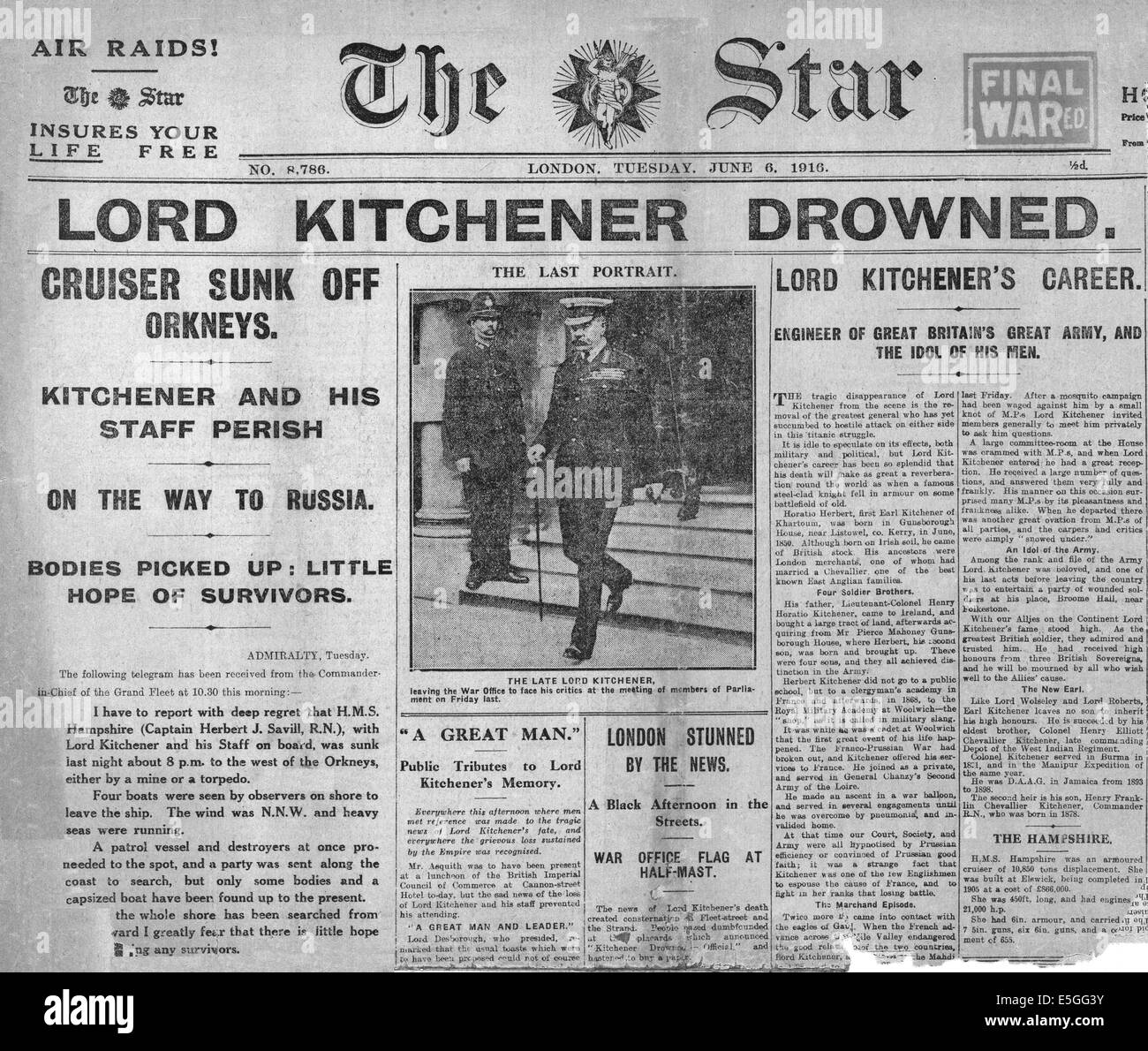 1916 The Star (London) front page reporting the death of Lord Kitchener Stock Photo