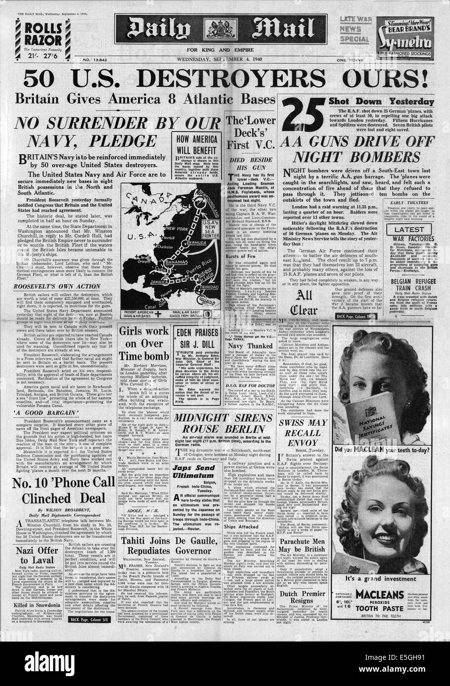 1940 Daily Mail front page reporting USA gives Britain 50 navy destroyers Stock Photo