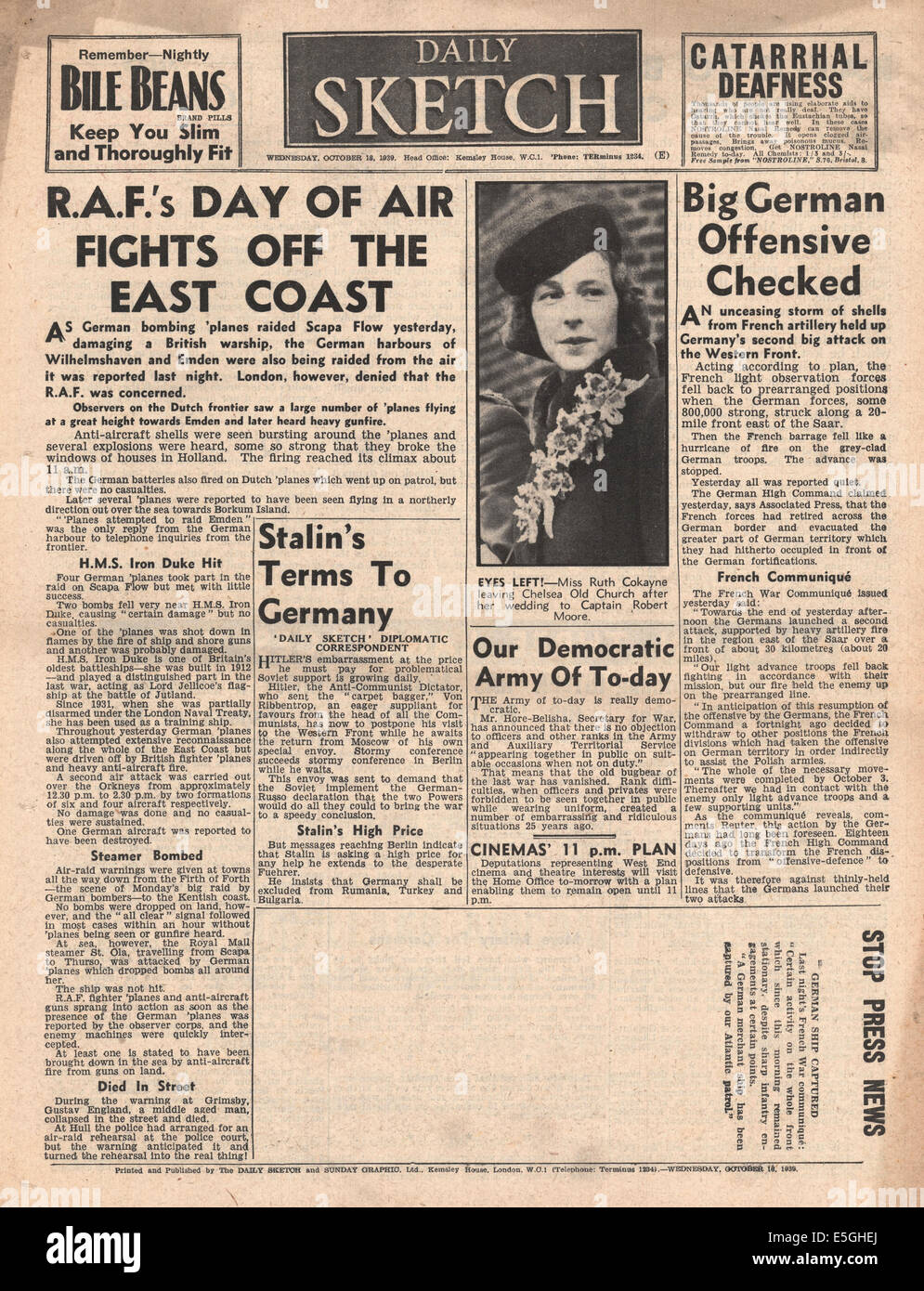 1939 Daily Sketch back page reporting German air raid on Royal Navy base at Scapa Flow and East Coast Stock Photo