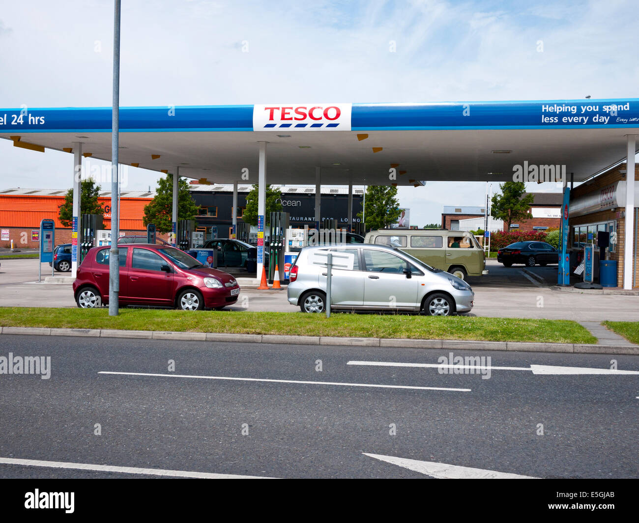 Tesco fuel station hires stock photography and images Alamy