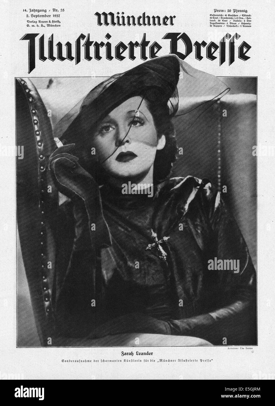 1937 Münchner Illustrierte Presse (Germany) front cover photo of Swedish actress Zarah Leander Stock Photo
