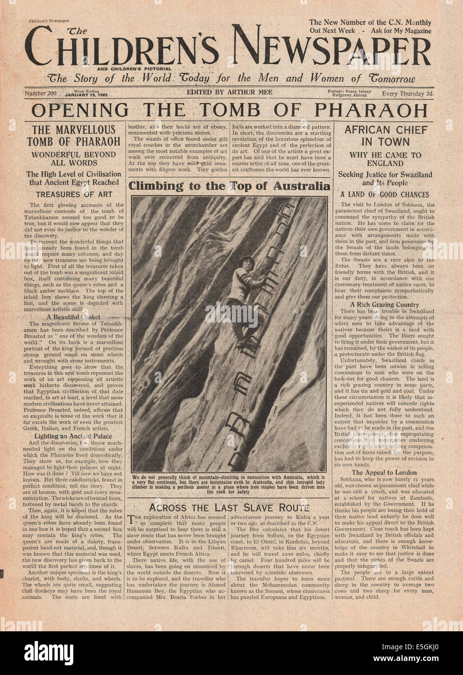 1923 The Children's Newspaper front page reporting the discovery of Tutenkhamen's tomb in Egypt by Howard Carter Stock Photo
