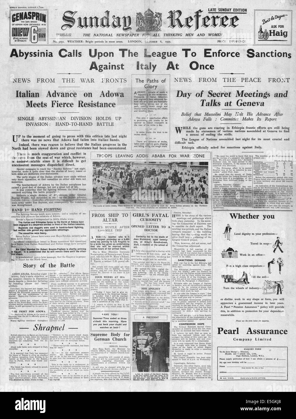 1935 Sunday Referee front page reporting Abyssinia calls on League of Nations to enforce sanctions on Italy Stock Photo