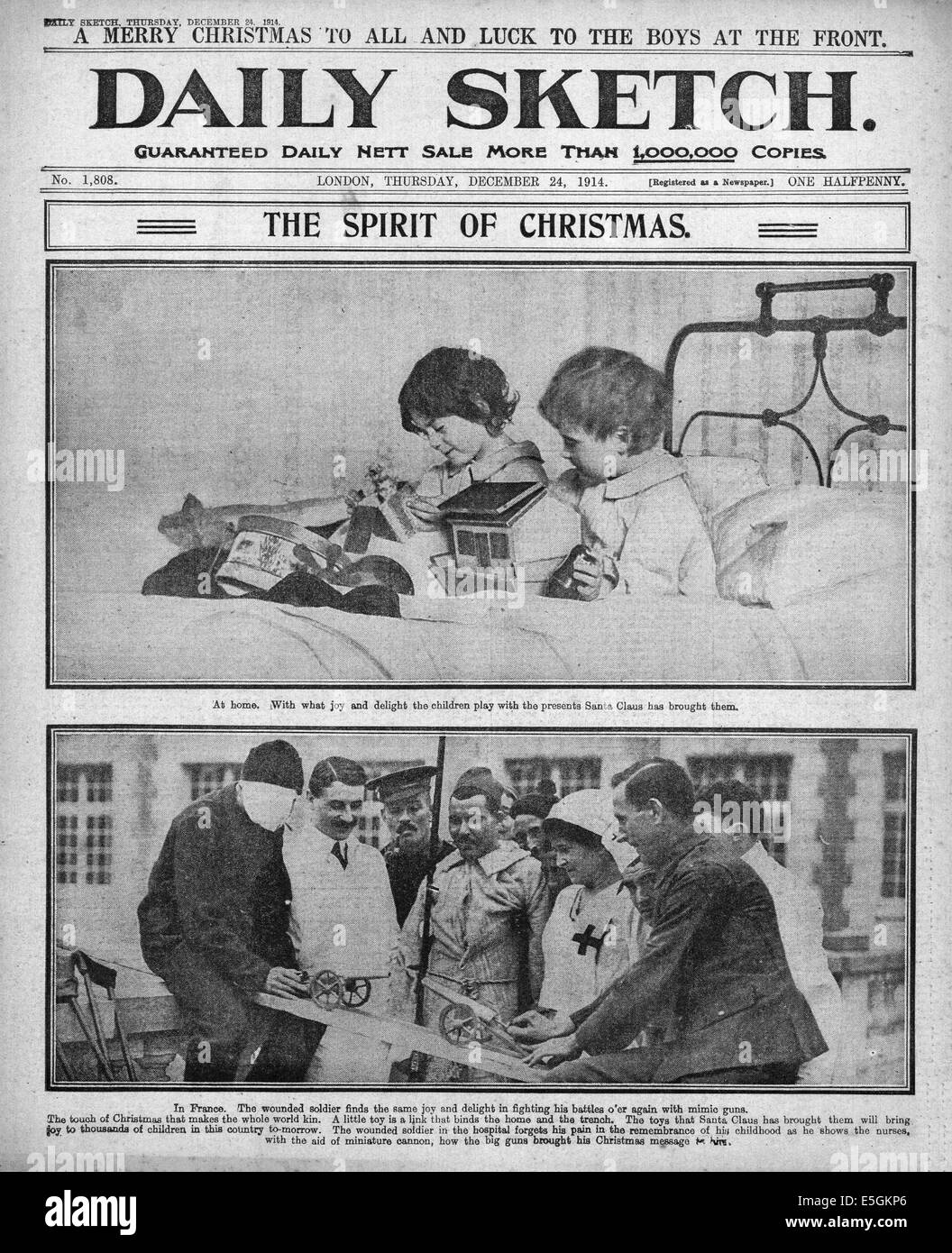 1914 Daily Sketch front page reporting Children with Christmas presents and wounded soldiers with toy guns Stock Photo