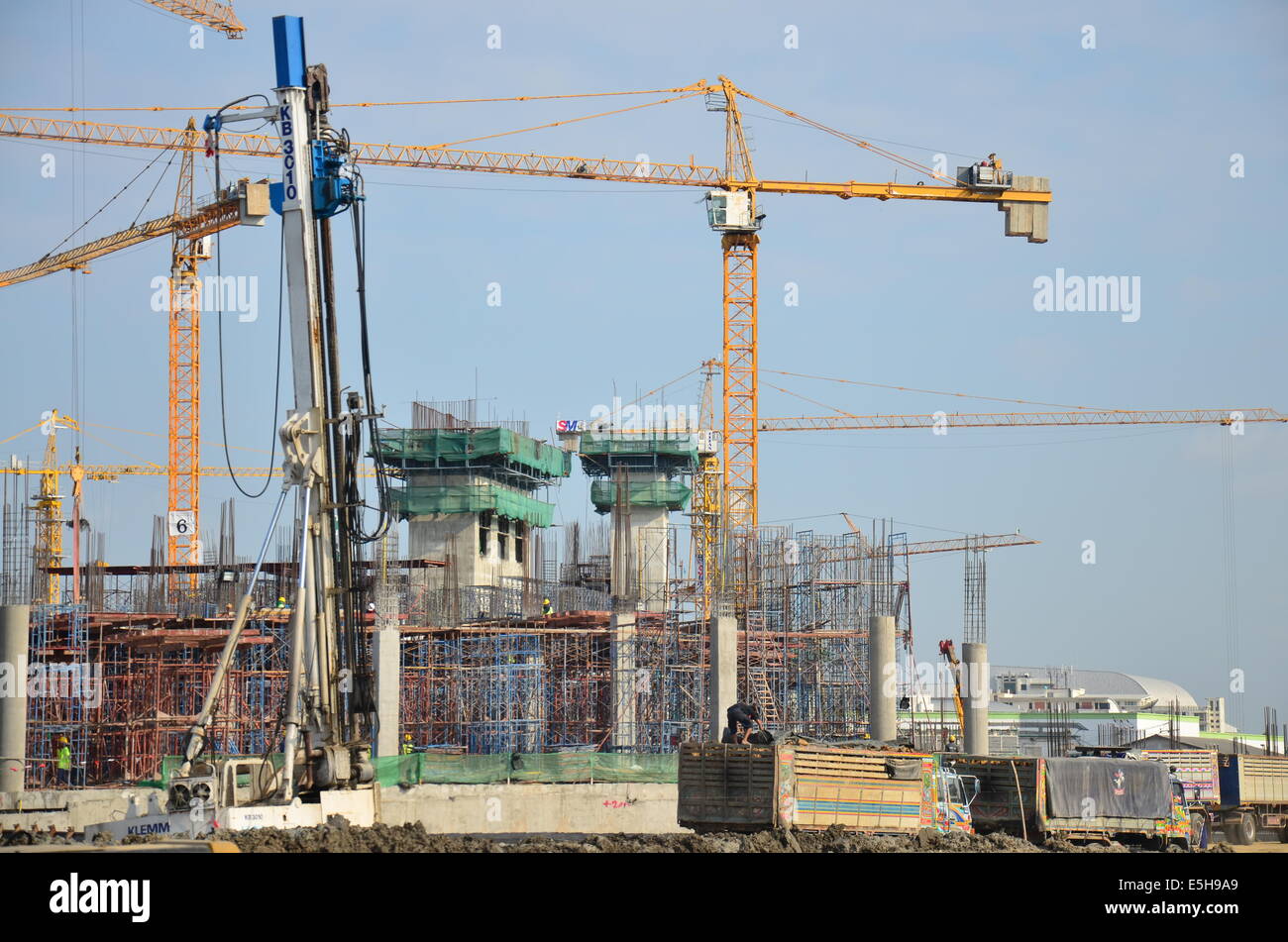 Building Construction Site at Bangkok Thailand Stock Photo - Alamy