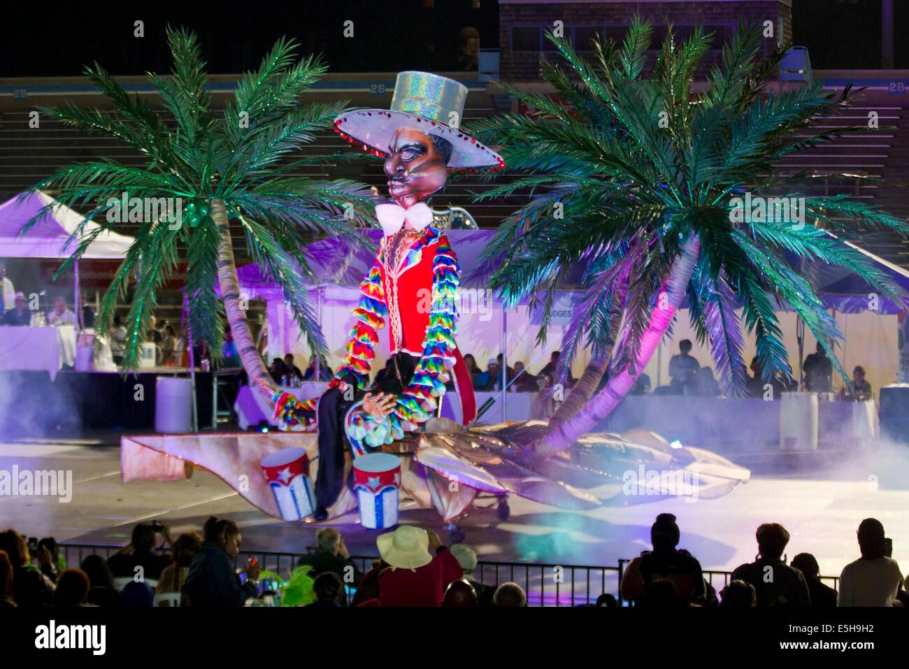 Carnival king queen competition hi-res stock photography and images - Alamy
