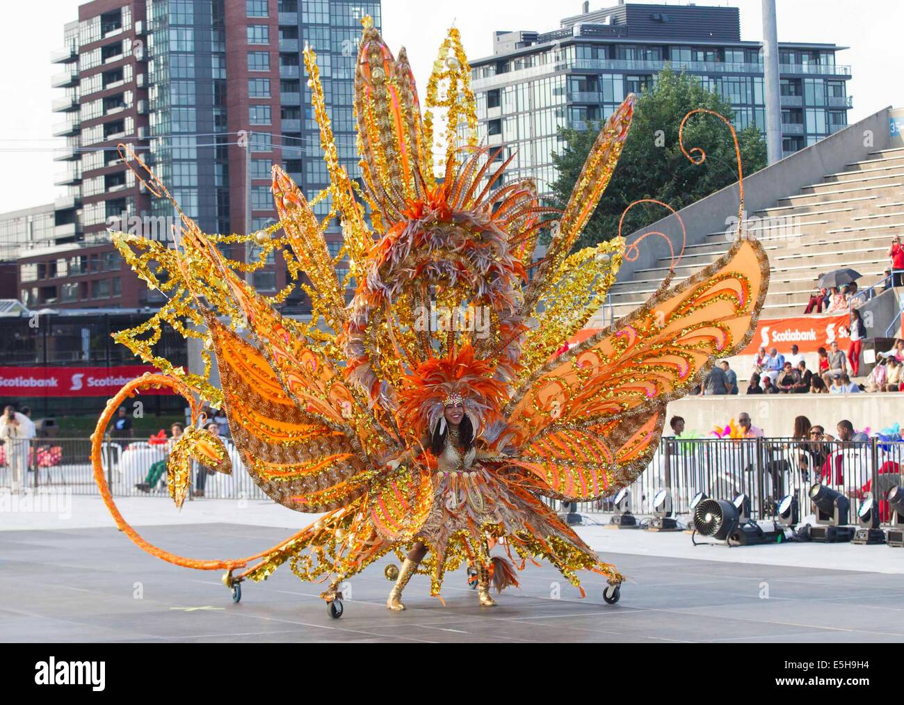 Carnival king queen competition hi-res stock photography and images - Alamy