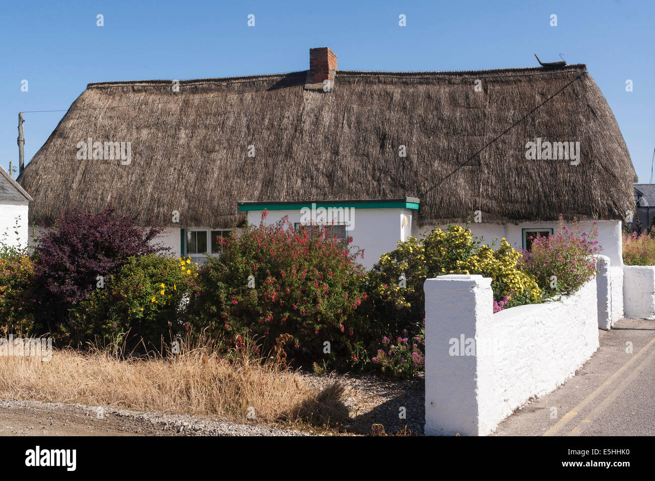 Ireland, County Wexford, Kilmore Quay cottage Stock Photo Alamy