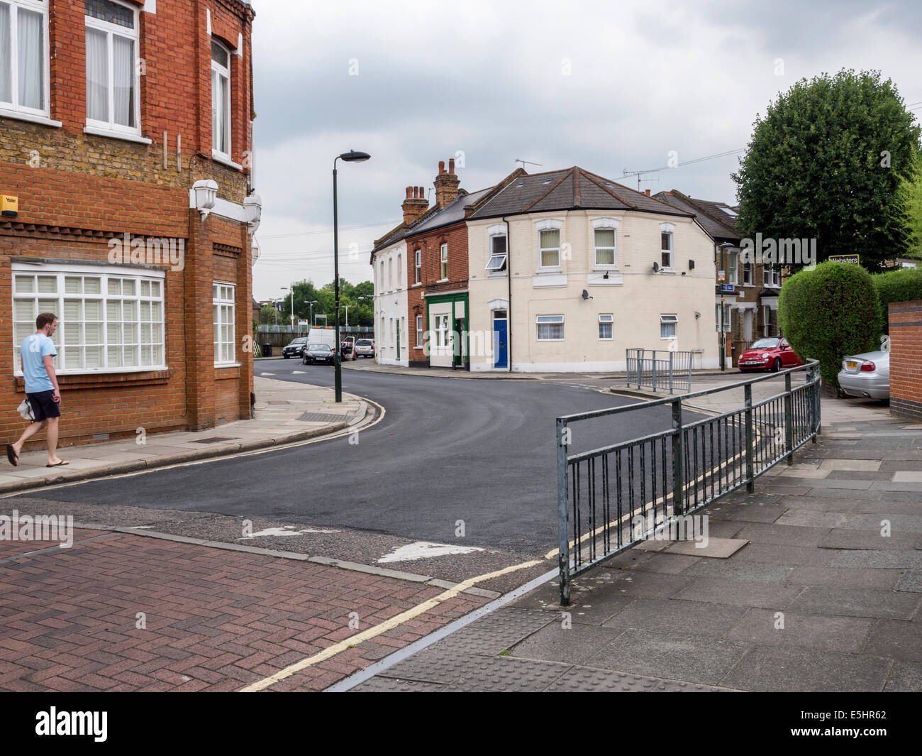 London Suburban Street High Resolution Stock Photography and Images Alamy
