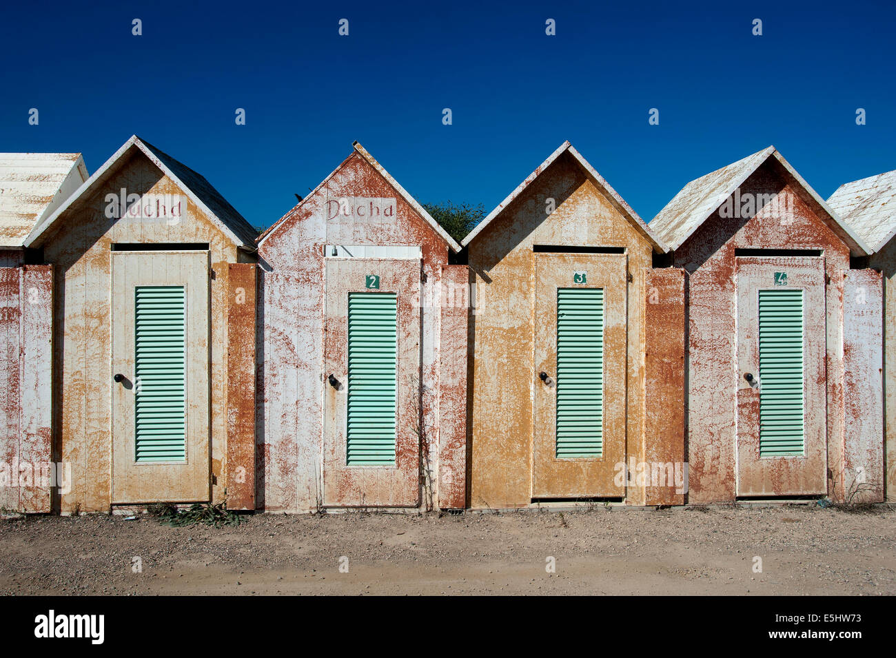 dressing room beach Mobi-Room Beach Changing Place – Mobi International main image 0