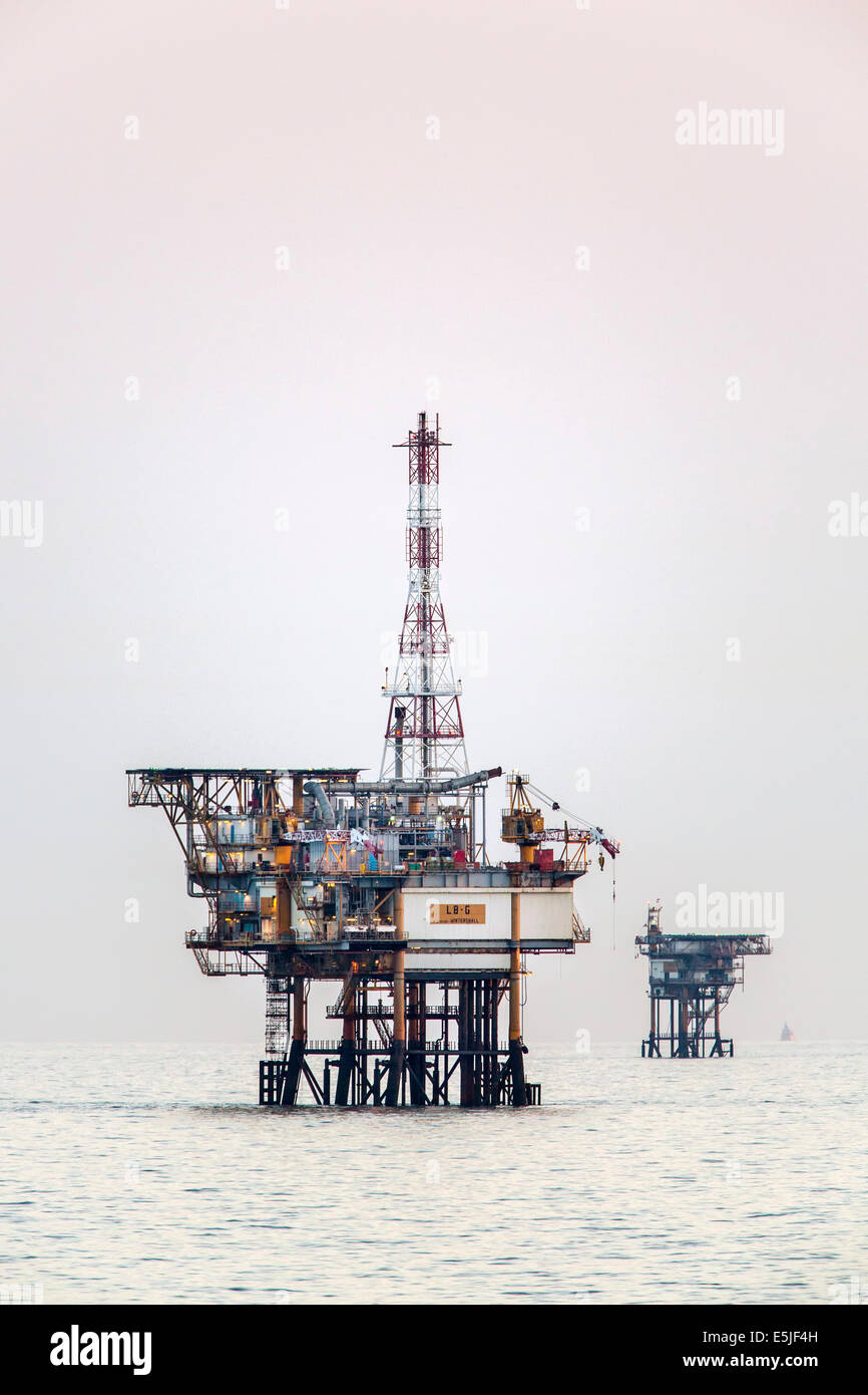 Netherlands, Den Helder, Dutch economic zone on North Sea. Gas production platforms Stock Photo