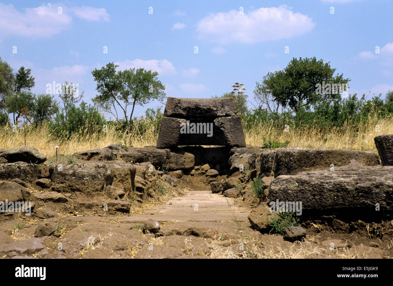 Grave of giants, Tombe di Giganti Stock Photo Alamy