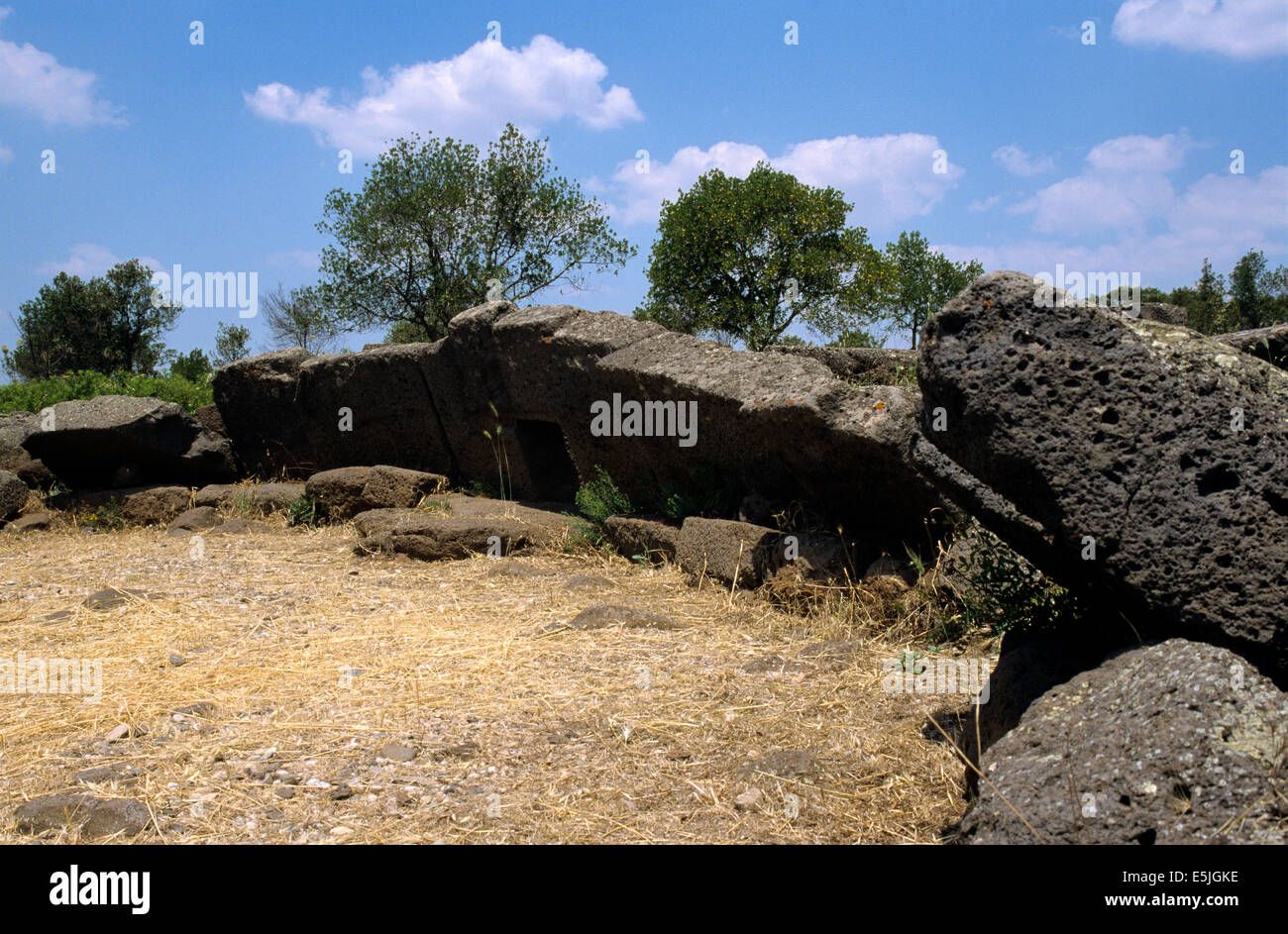 Grave of giants, Tombe di Giganti Stock Photo Alamy
