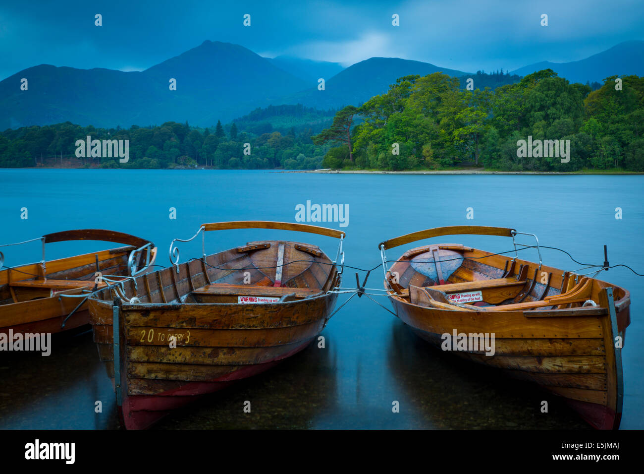 Evening along the shore of Derwentwater in the Lake District, Cumbria, England Stock Photo