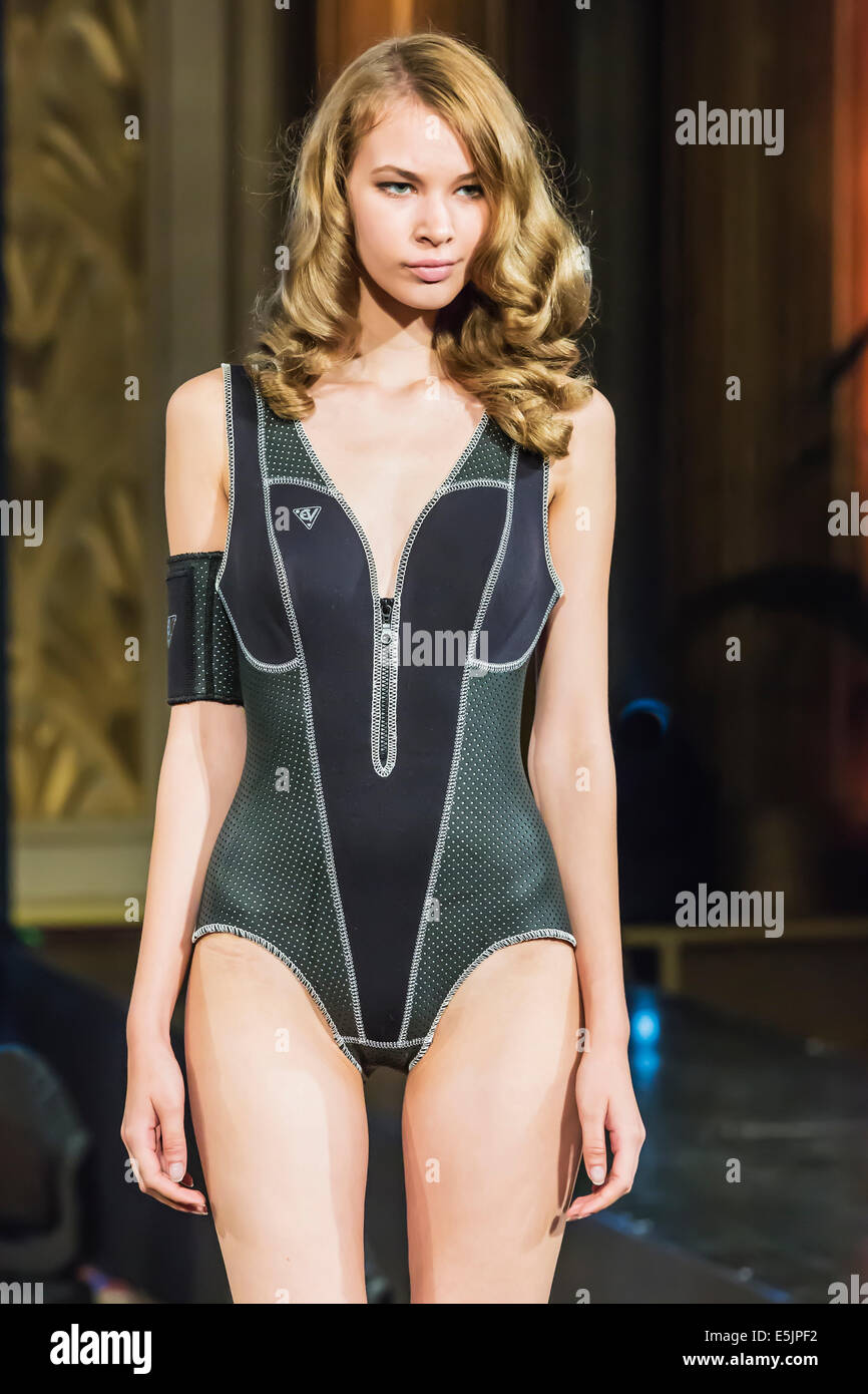 Beachwear And Swimsuit Fashion Show In Montecarlo Collection 14 15 Stylist Ev Eleonora Vallone Stock Photo Alamy