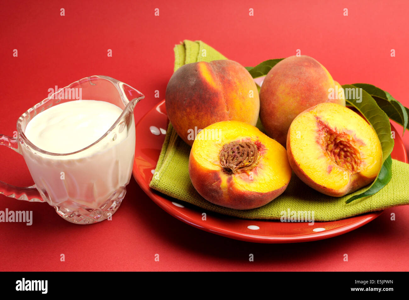 Peaches and cream complexion hires stock photography and images Alamy