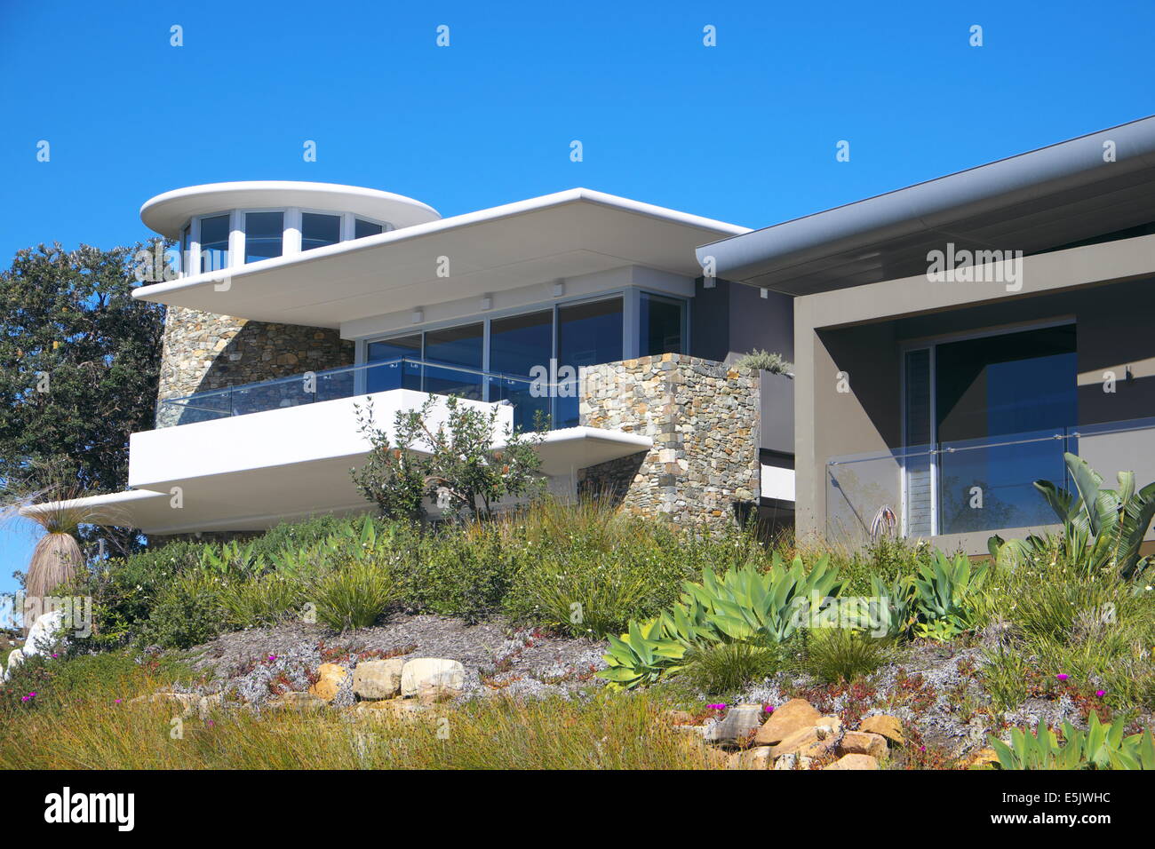 Modern australian beach house on the Avalon/Bilgola border on Sydney's northern beaches,Sydney,australia Stock Photo