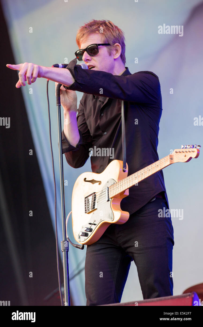 Chicago, Illinois, USA. 2nd Aug, 2014. BRITT DANIEL of the band Spoon