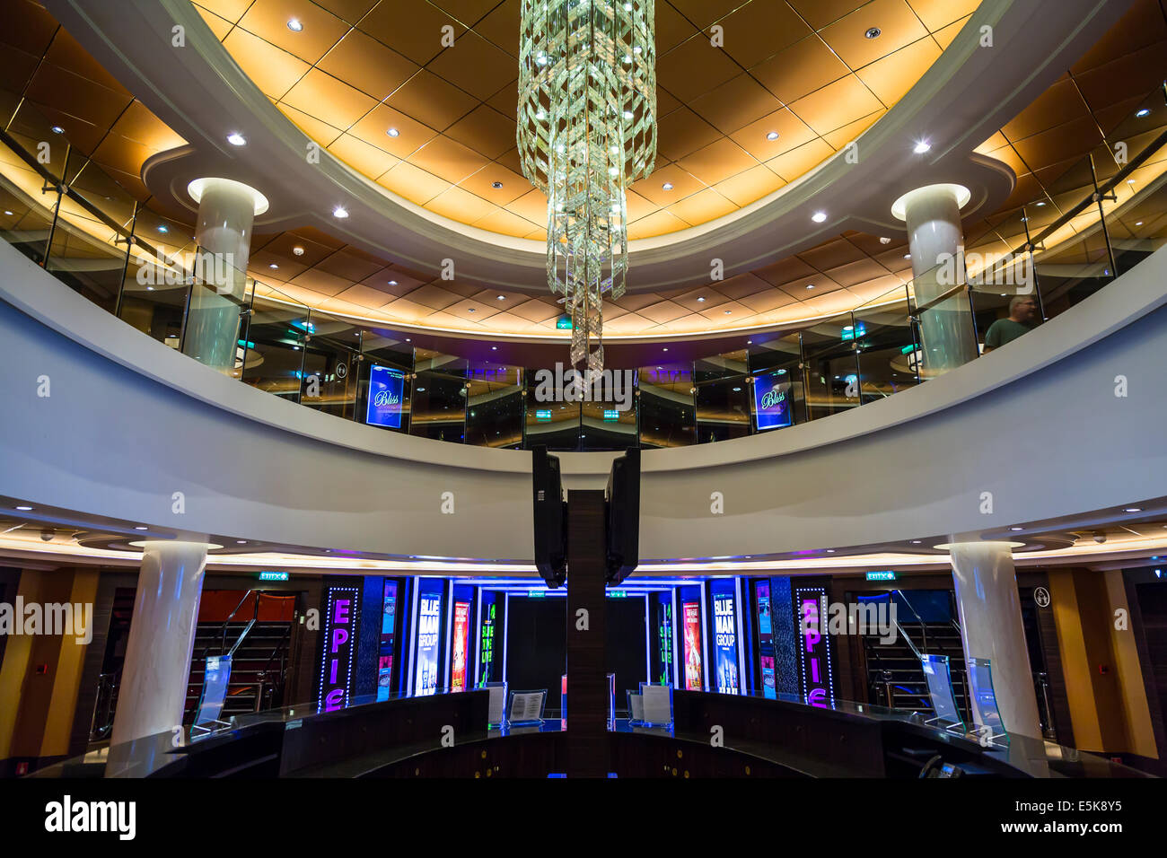 Cruise ship interior hallway High Resolution Stock Photography and