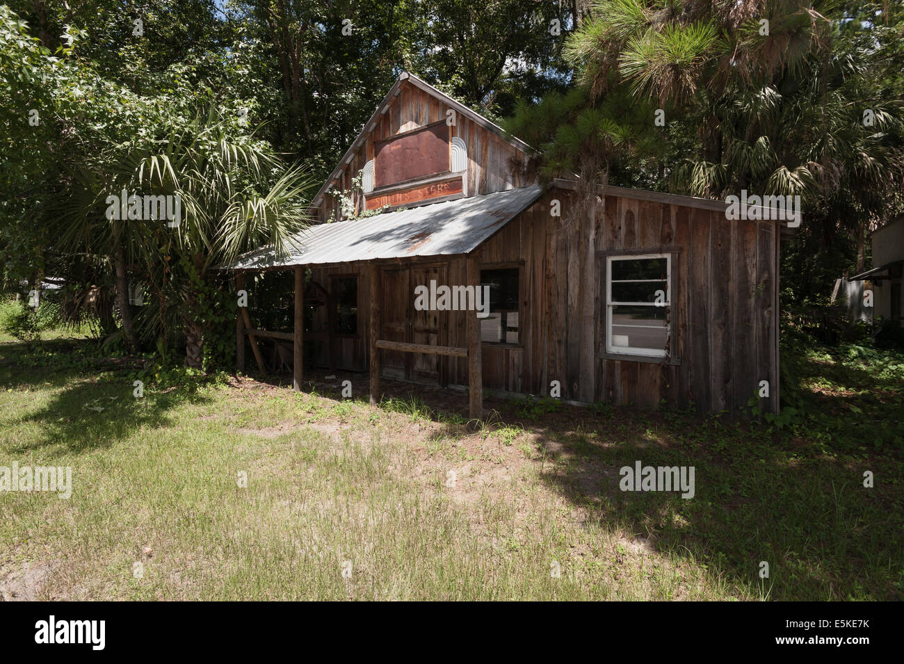 Old Relic Building located in Otter Creek, Florida Stock Photo Alamy