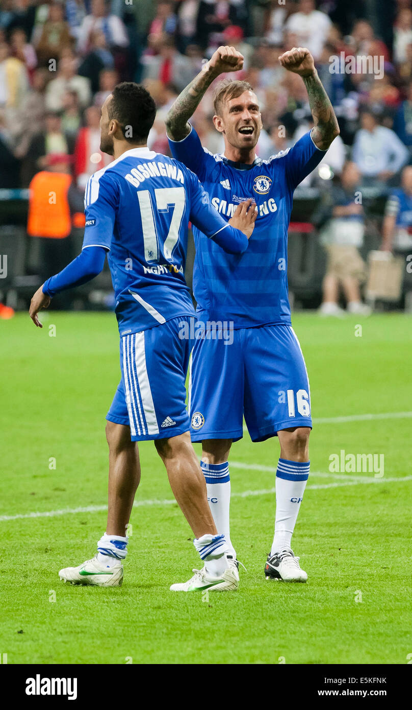 Celebration of Chelsea’s win: Meireles (R ) and Bosingwa Stock Photo