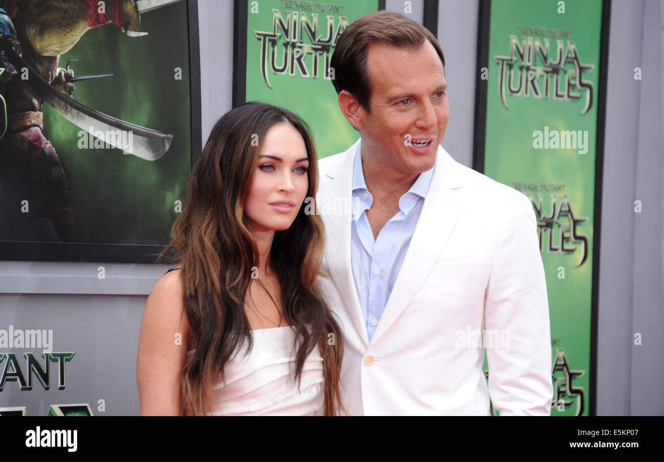 Movie Review: 'Teenage Mutant Ninja Turtles' Starring Will Arnett, Megan  Fox - ABC News