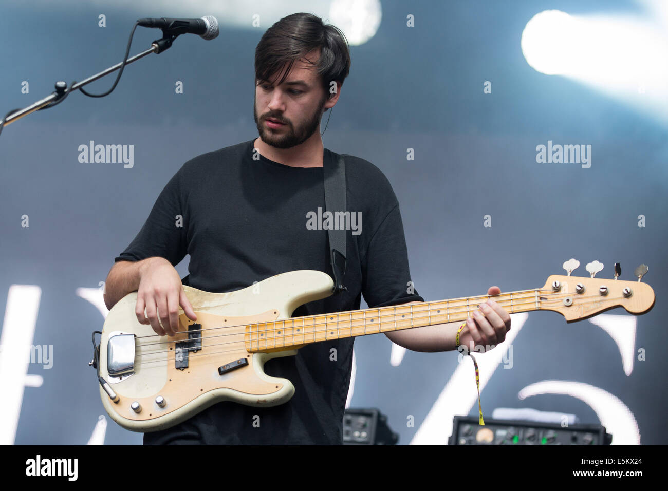 Ross macdonald the 1975 hi-res stock photography and images - Alamy
