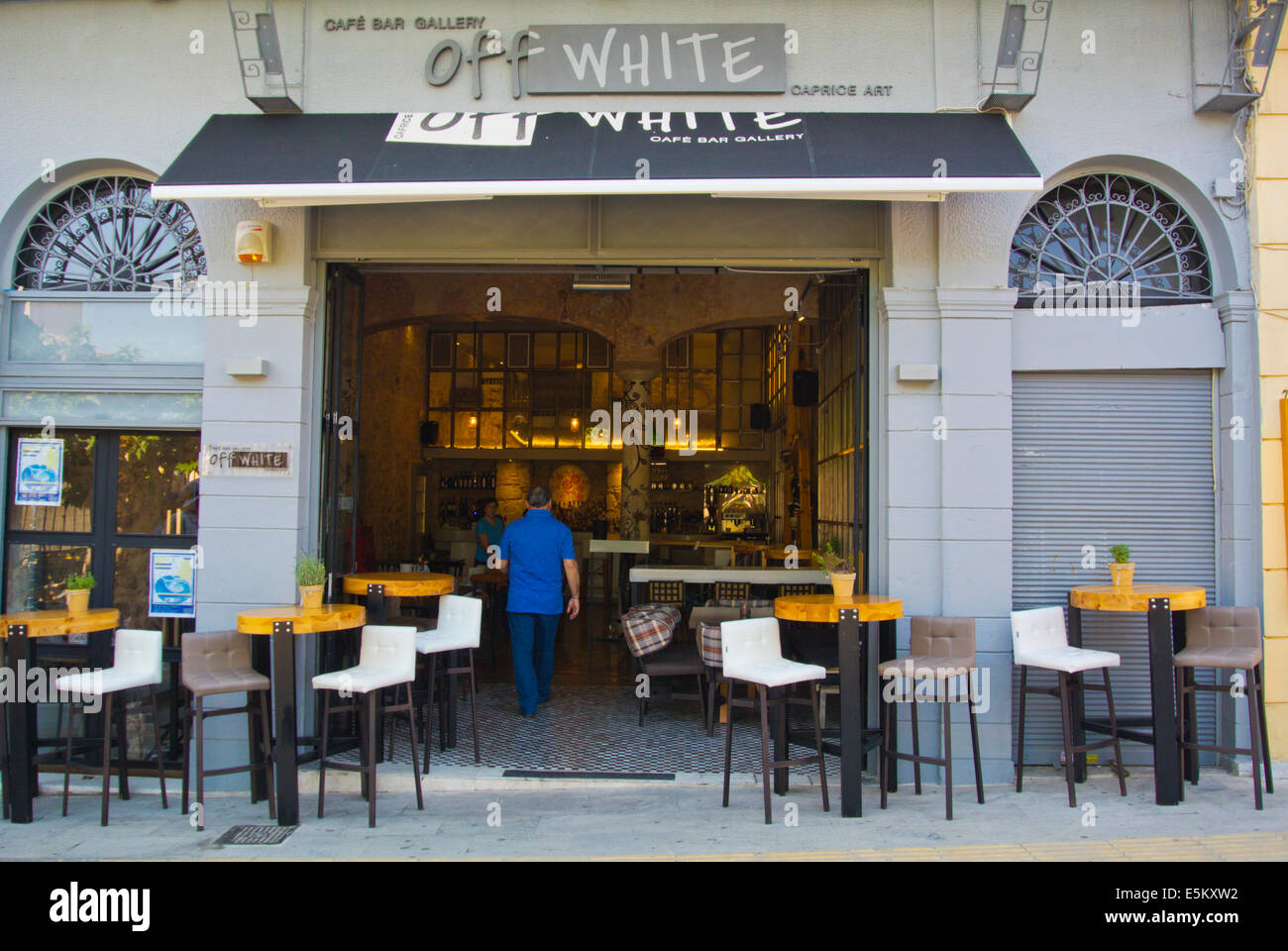Monastiraki cafe hi-res stock photography and images - Alamy