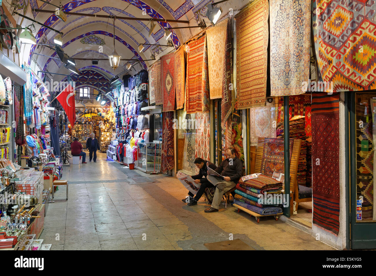 Grand Bazaar or Kapalı Çarşı, Beyazit, European part, Istanbul, Turkey Stock Photo