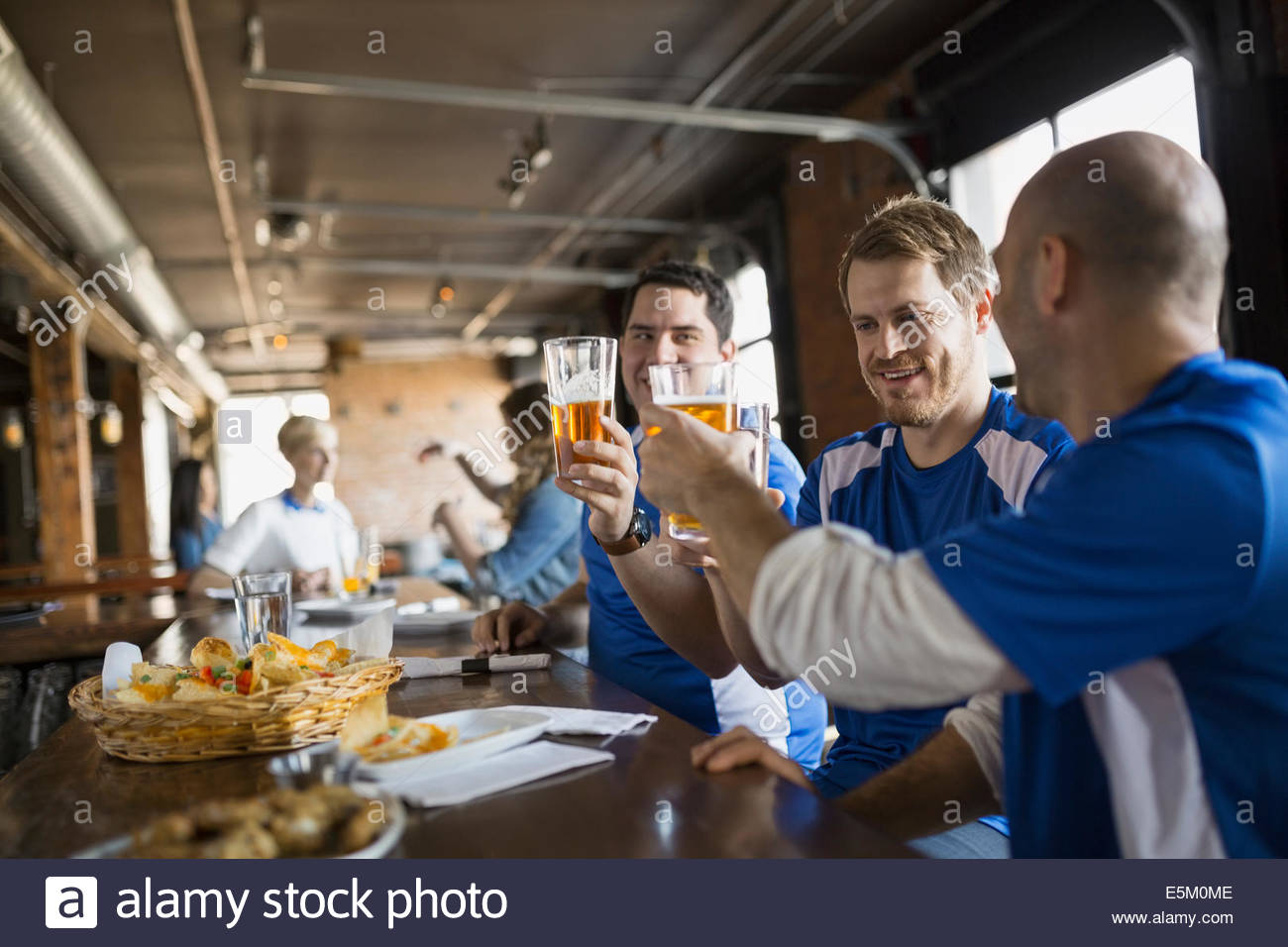 Sports bar and lounge hires stock photography and images Alamy
