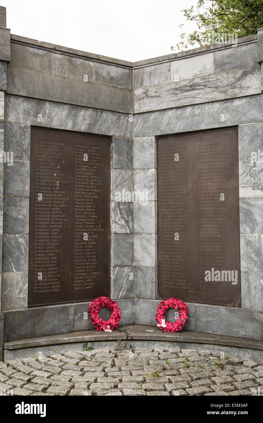 Kirkintilloch, Glasgow, Scotland, UK. 4th Aug, 2014.  No one visits the war memorial in Kirkintilloch on the 100th year anniversary of the First World War. Paul Stewart/ Alamy News Stock Photo