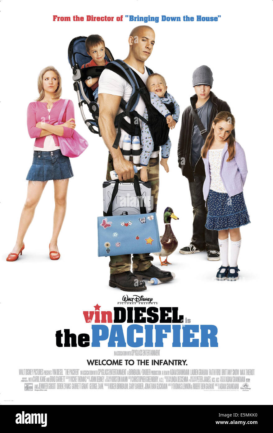 THE PACIFIER, Brittany Snow, Vin Diesel, Max Thieriot, Morgan York, 2005, (c) Walt Disney/courtesy Everett Collection Stock Photo