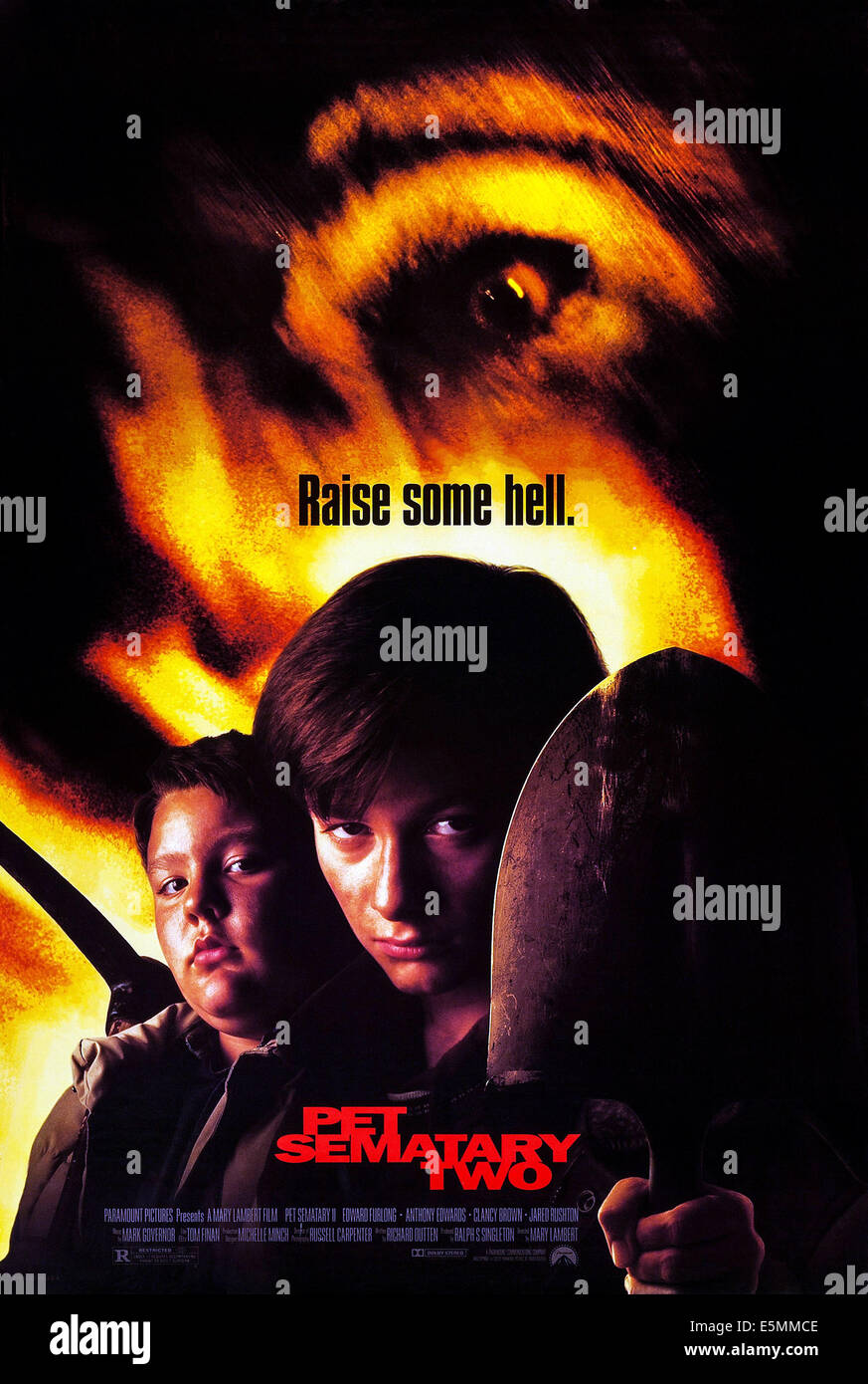 PET SEMATARY II, l-r: Jason McGuire, Edward Furlong on poster art, 1992, ©Paramount Pictures/courtesy Everett Collection Stock Photo