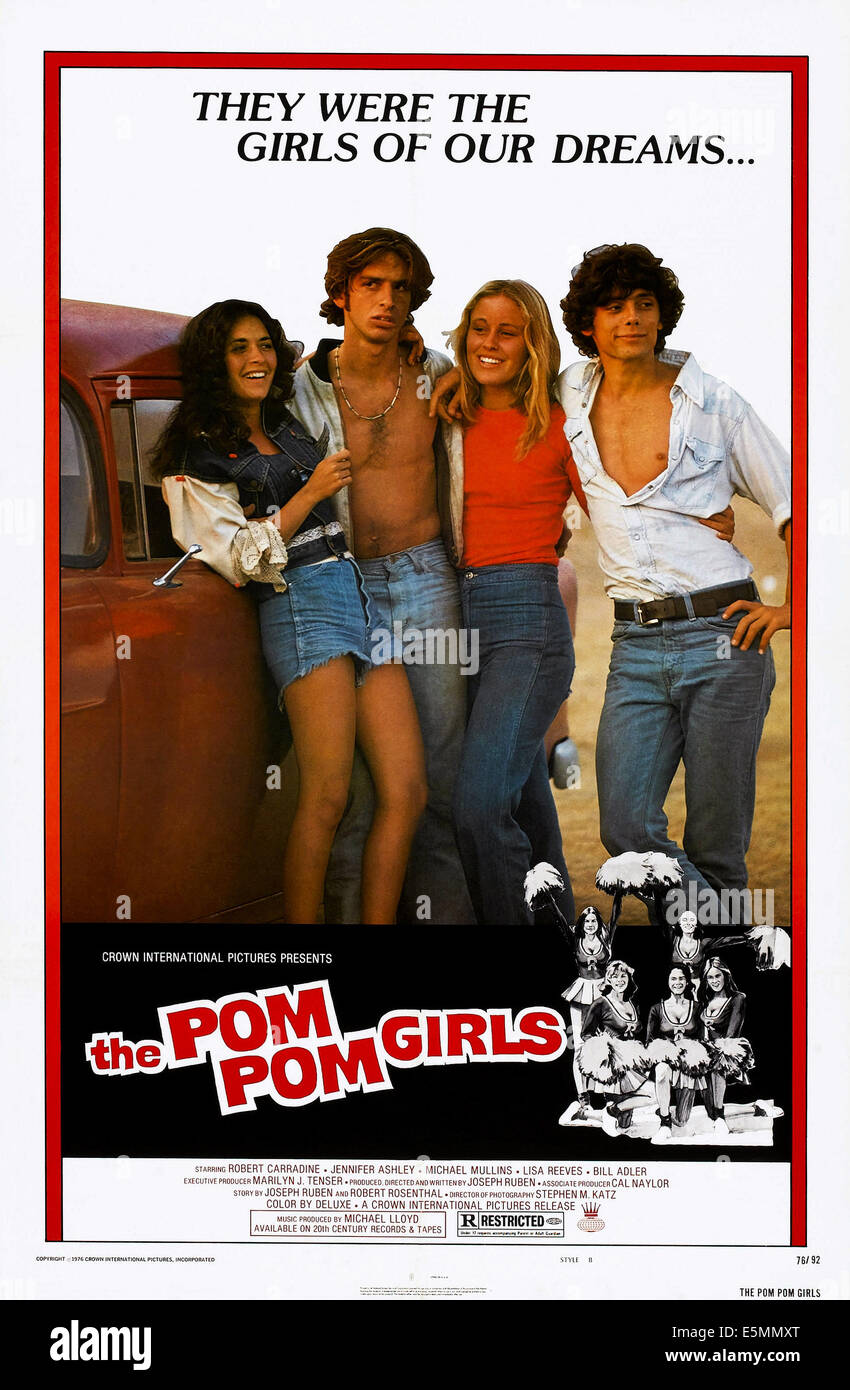 THE POM POM GIRLS, US poster, from left: Jennifer Ashley, Robert Carradine, Cheryl Smith, Michael Mullins, 1976 Stock Photo