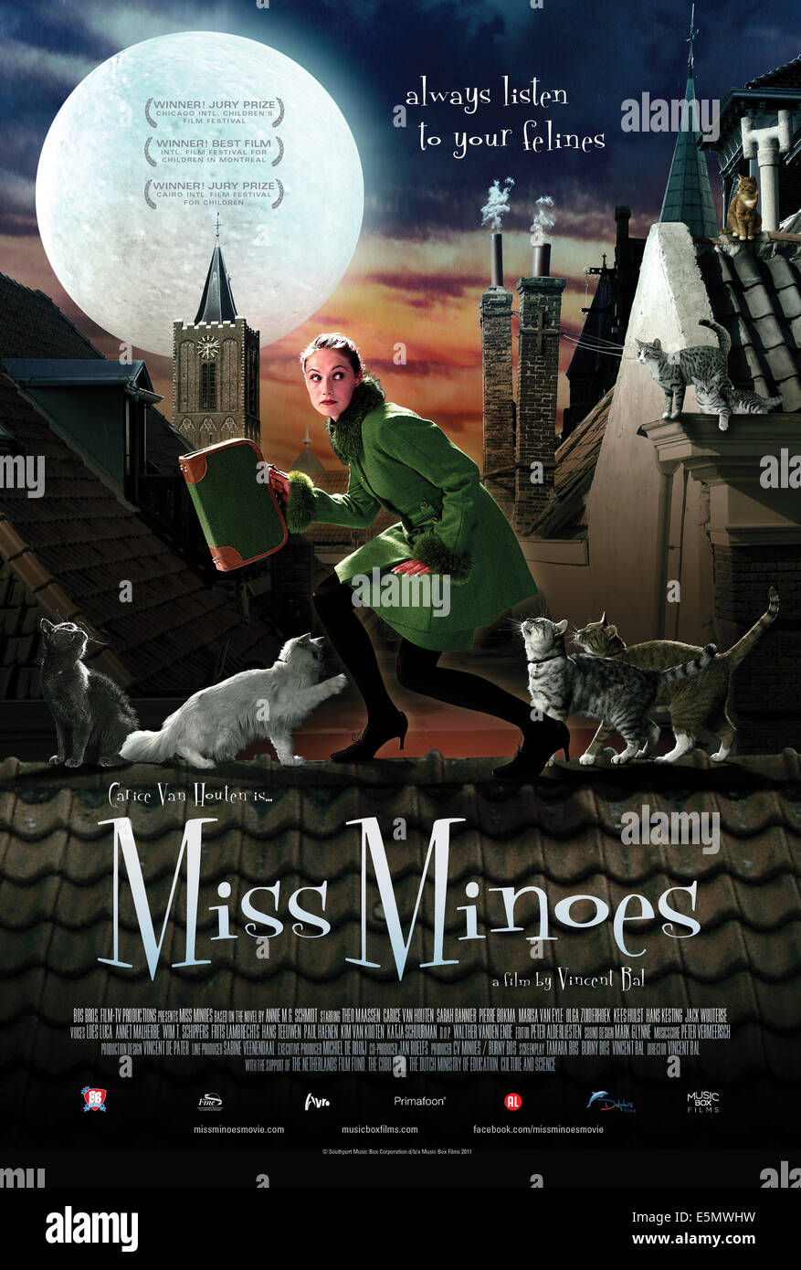 MISS MINOES, (aka UNDERCOVER KITTY, aka MINOES), US poster art, Carice van Houten, 2001. ©Warner Bros./Courtesy Everett Stock Photo