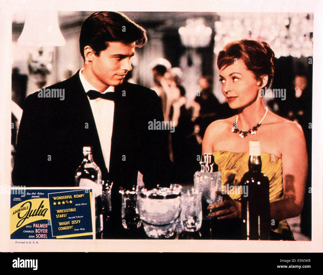 ADORABLE JULIA, from left Jean Sorel, Lilli Palmer, 1962 Stock Photo