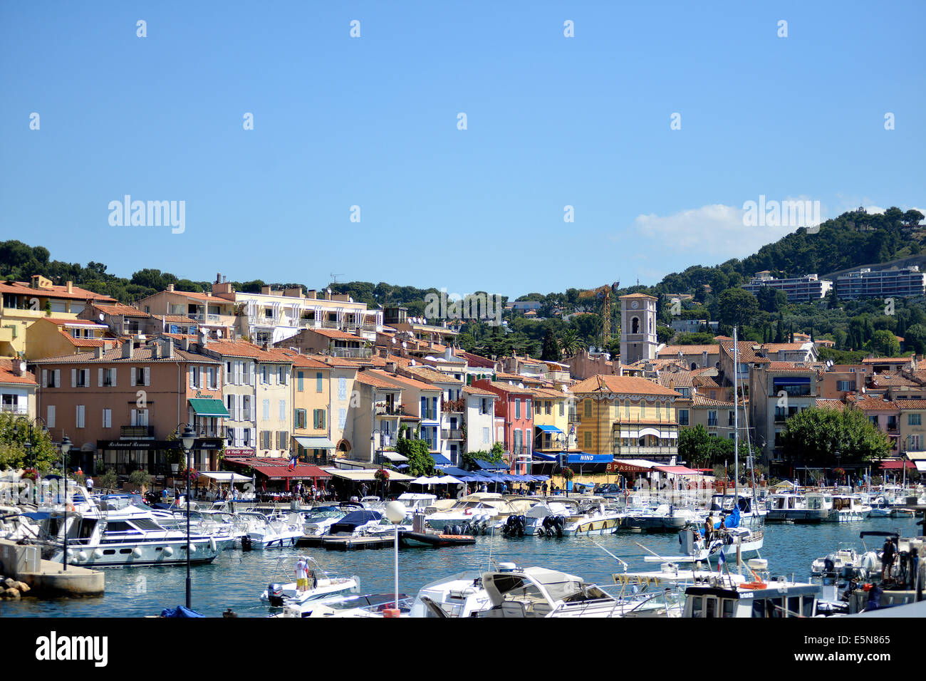 the port of Cassis Bouches-du-Rhone Provence Cote-d'Azur France Stock ...