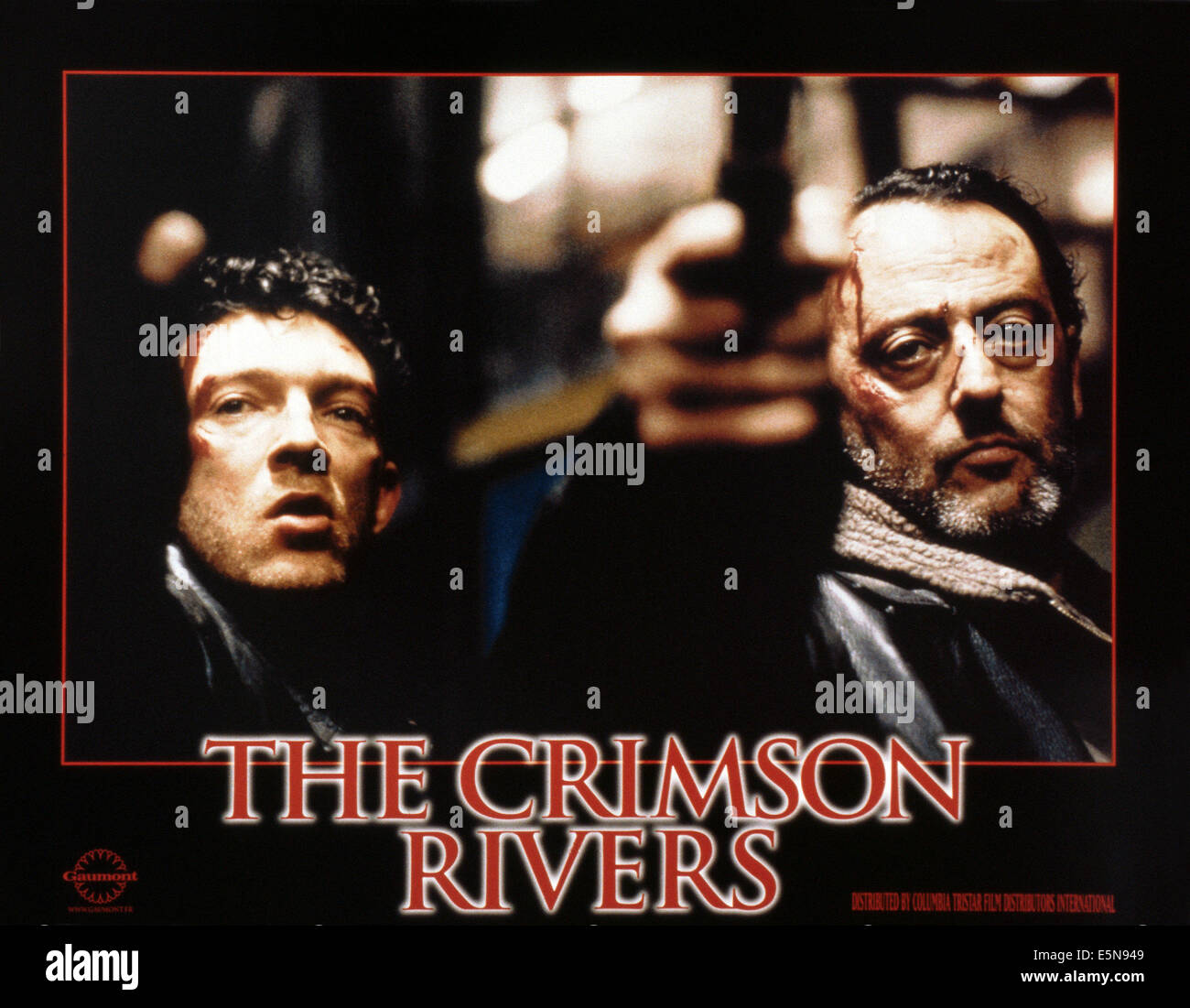 THE CRIMSON RIVERS, (aka LES RIVIERES POURPRES), from left: Vincent Cassel, Jean Reno, 2000. ©TriStar Pictures/courtesy Everett Stock Photo