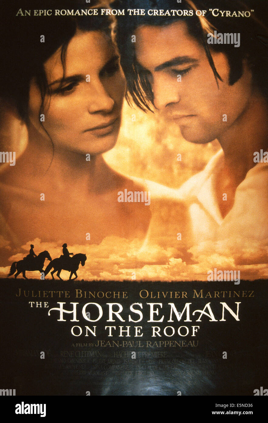 THE HORSEMAN ON THE ROOF, (aka LE HUSSARD SUR LE TOIT), from left: Juliette Binoche, Olivier Martinez, 1995, © Miramax/courtesy Stock Photo